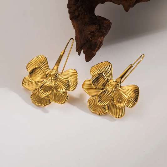 Fleur D'or  Dangle