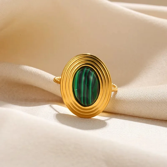 Oval stone Ring
