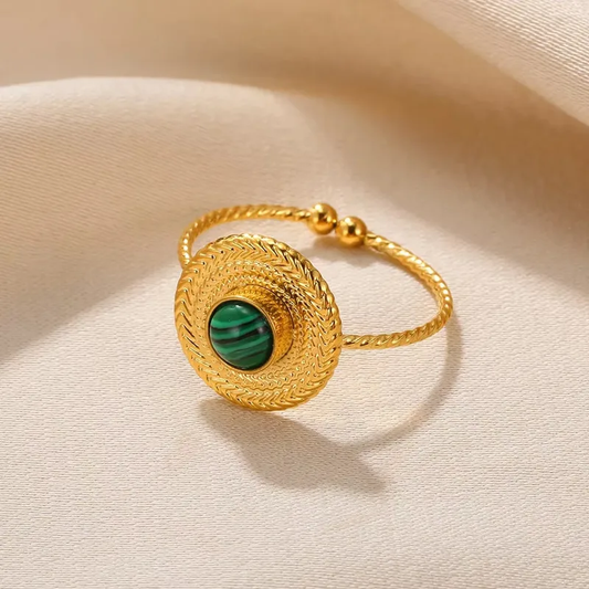 Round stone Ring