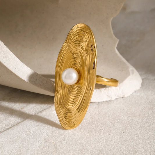 Oyster Ring