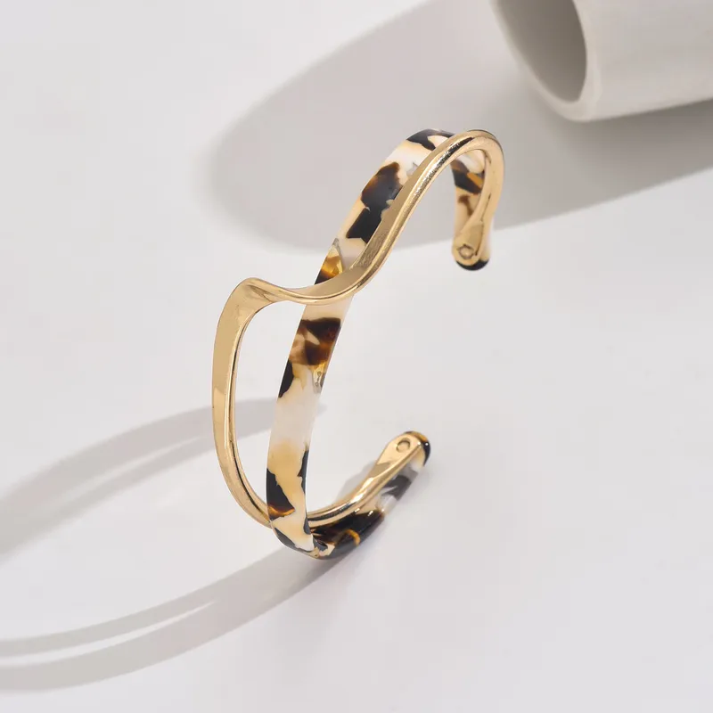 Double-Band Irregular Cuff