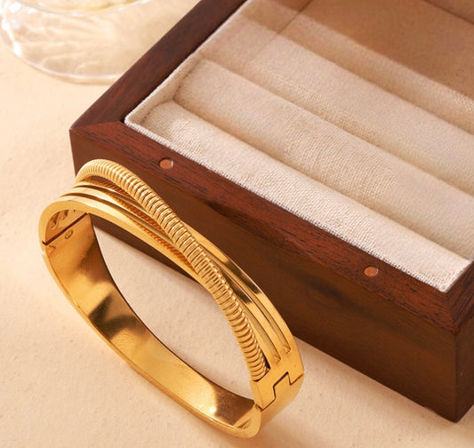 Crossover Bracelet
