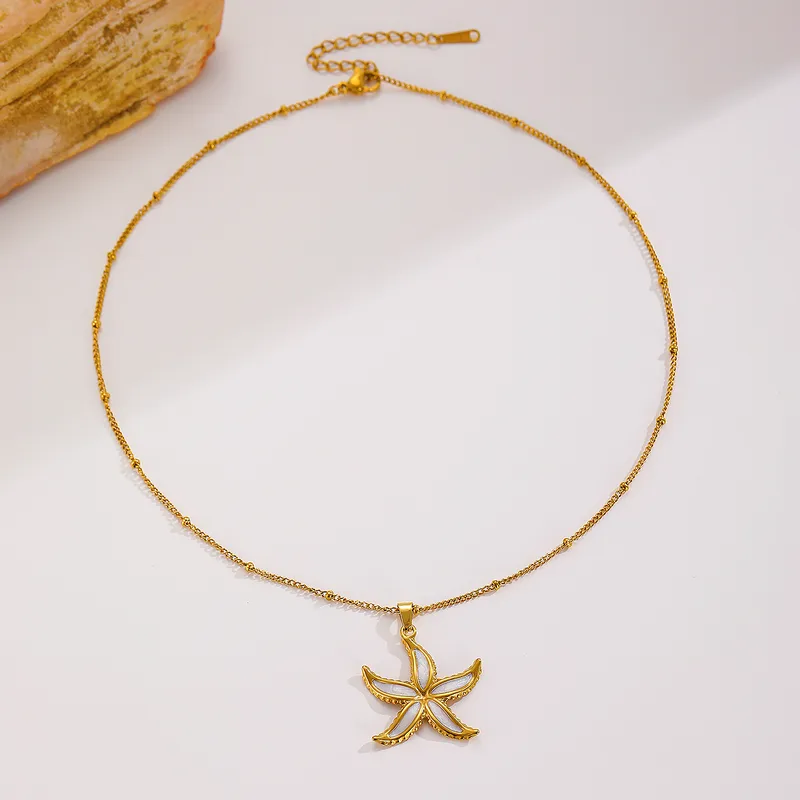 Sea star necklace