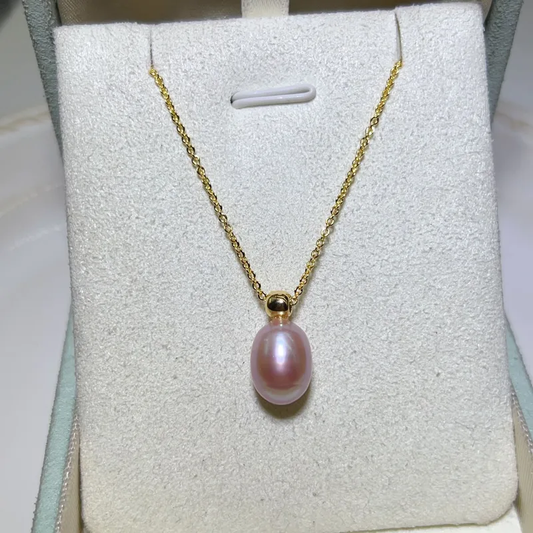 The Luminous Drop Pearl Necklace
