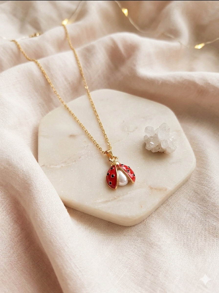 The "Lady Pearl" Pendant