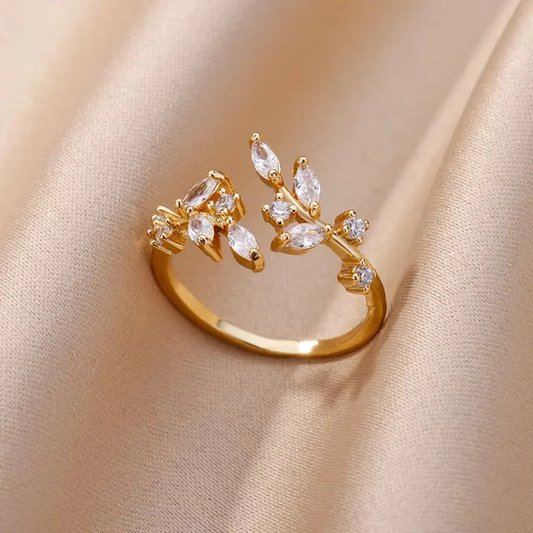The Laurel Wrap Ring