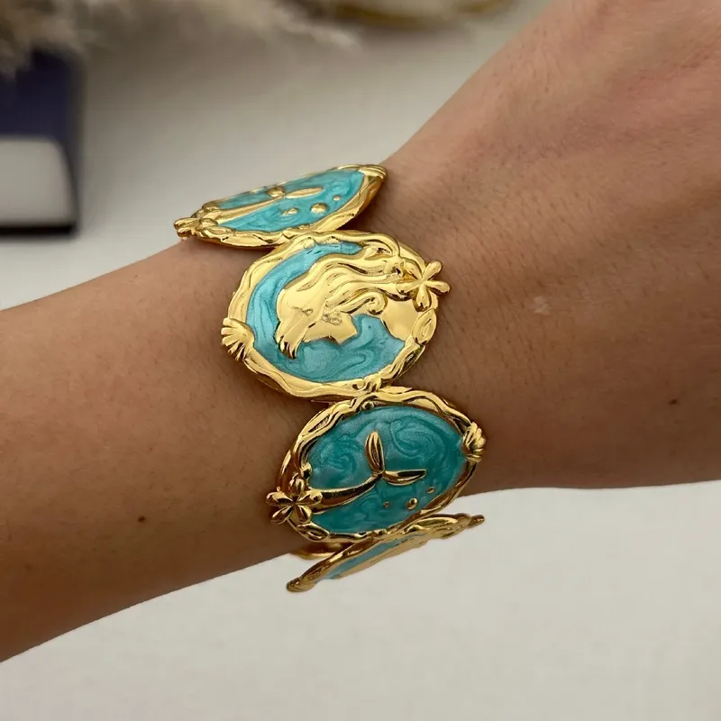 The Siren Cameo Bracelet